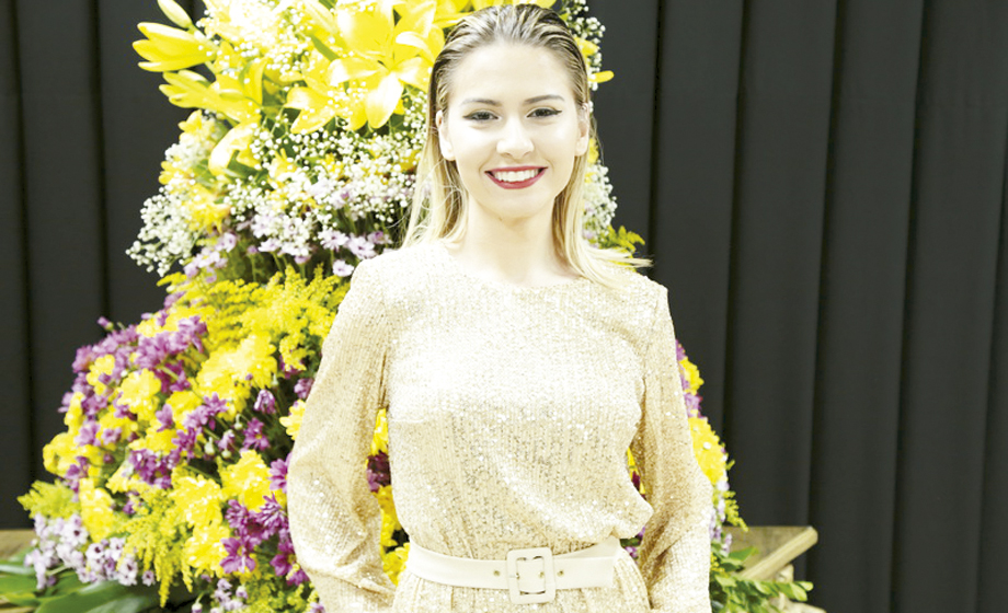 Um arraso! Digital influencer Alice Micheletti no PI 2019