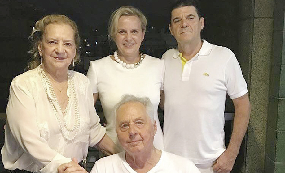  Lygia Dourado Pucci, Patrícia Pucci Maniero, Wadinho Maniero (Água Azzurra) e Omar Pucci