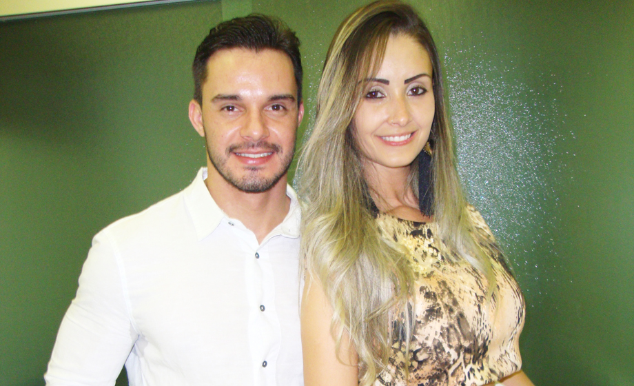 Luiz Alberto de Almeida Júnior-Daiane (e filha Isabela) curtiram a belíssima Maragogi (AL)