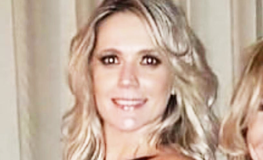 O abraço especial do dia vai para minha querida filha, Roberta Sanches Rodrigues, que mudou de idade no dia de ontem