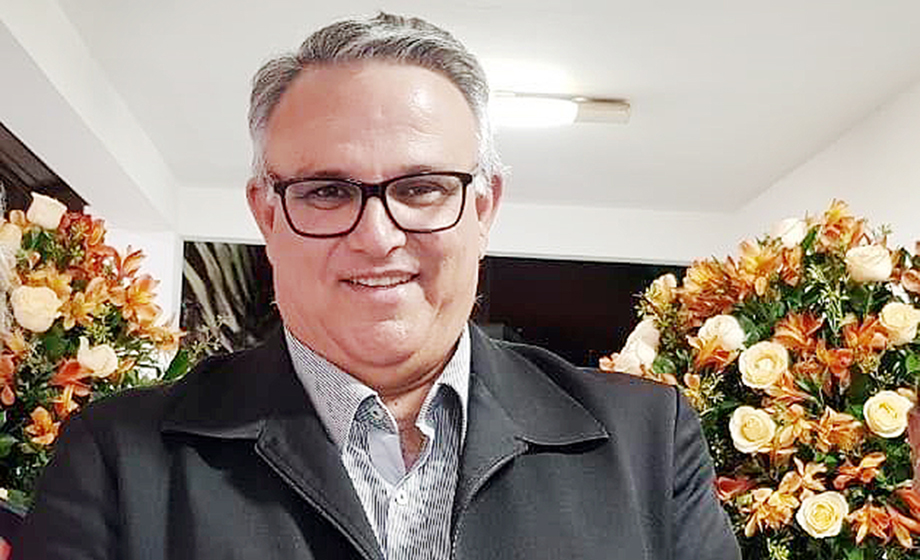 Monsenhor José Geraldo Segantin, pároco da Igreja Santo Antônio