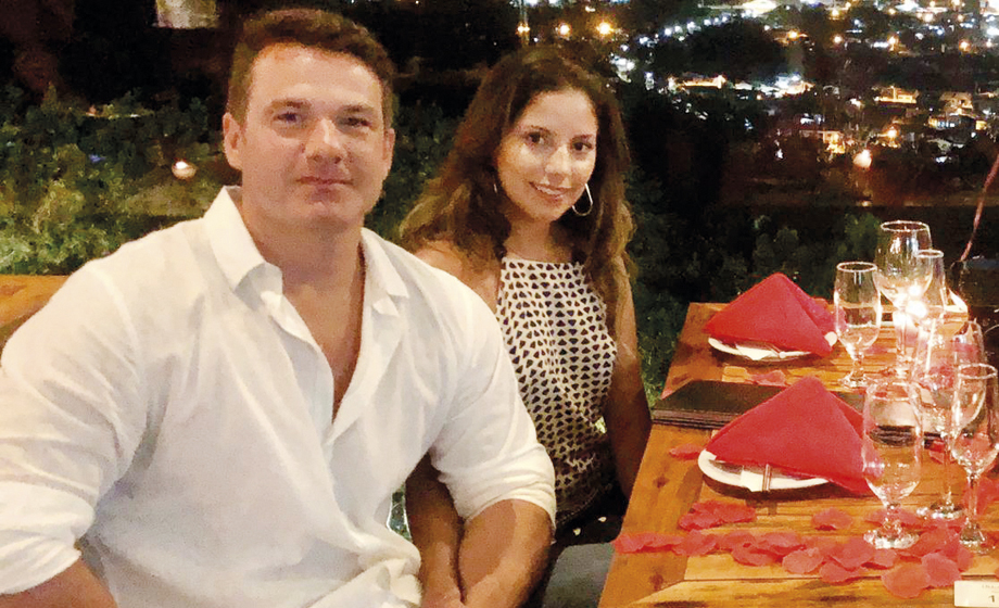  Valdes Rodrigues Júnior, filho meu e da Cida, vai se unir em matrimônio com a Caroline  Galgani Salgado, filha do Marco Antônio Salgado e Luciane Galgani Salgado