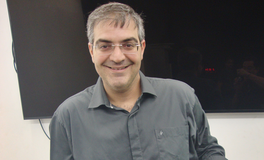José Conrado Dias Netto, gentleman, será pai de novo