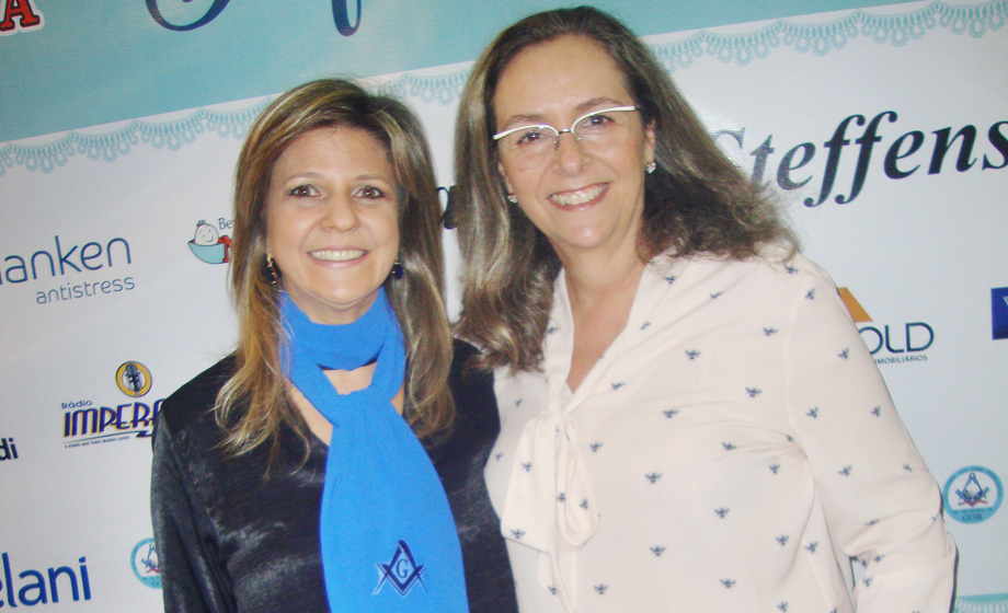 Gisele Cheade e Lila Crespo Pereira (que aniversaria sábado)