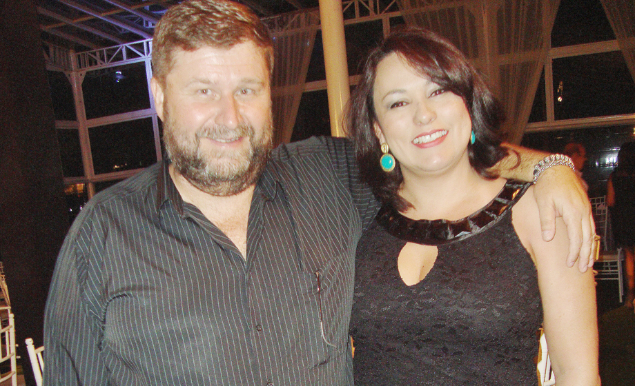 Aldebarã Martins e esposa Michelle Matos. Ele é notícia