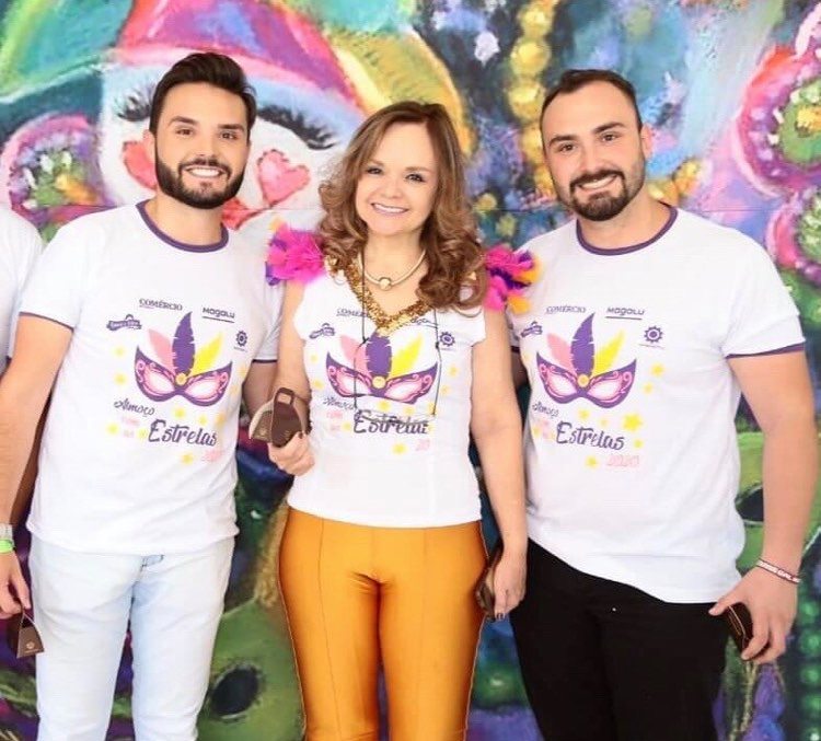 Mãe Odontóloga: Maria Paula Figueiredo (Instituto Odontologia Função & Arte), com os filhos Luis Filipe e Luis Gabriel