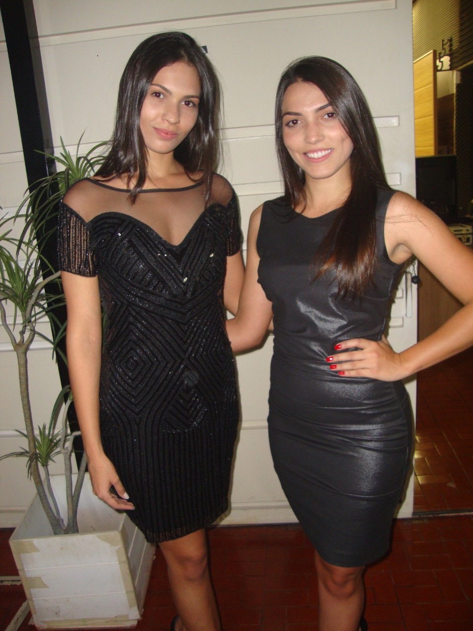  Também elas aqui acontecem: Vanessa e Larissa (de sobrenome Ferreira)