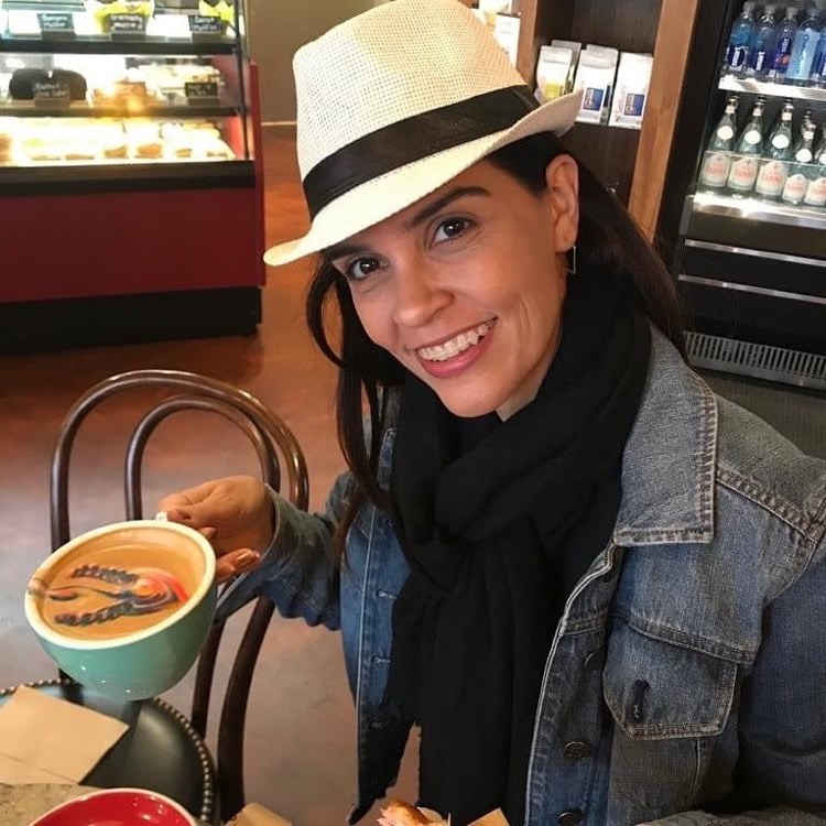 Querida e talentosa chef Roberta Castro, comanda o badalado buffet, elogiadíssimo, que leva seu nome