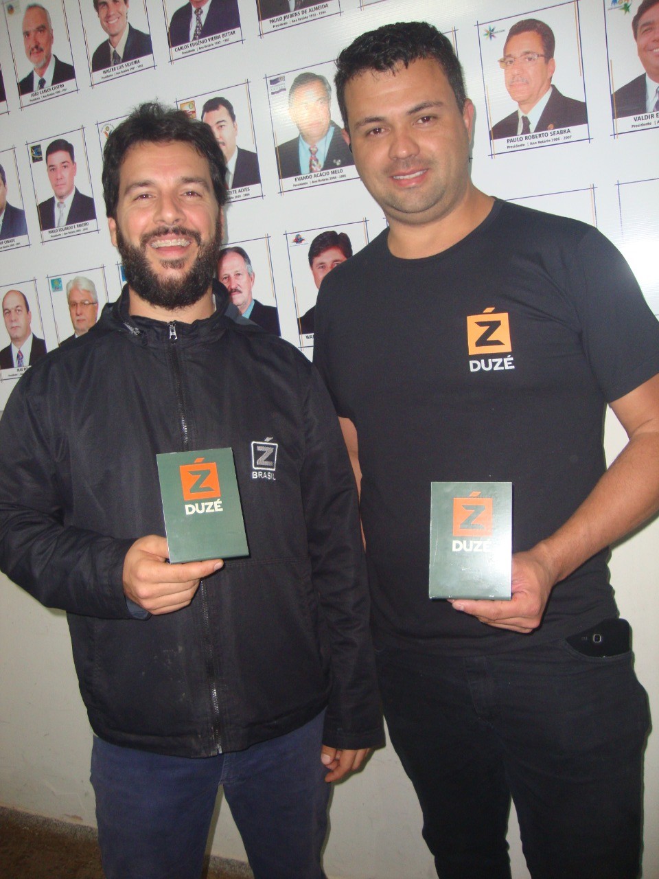 Antes da pandemia, na sede de Rotary: Cacau Figueiredo e Wellington Pavanello.