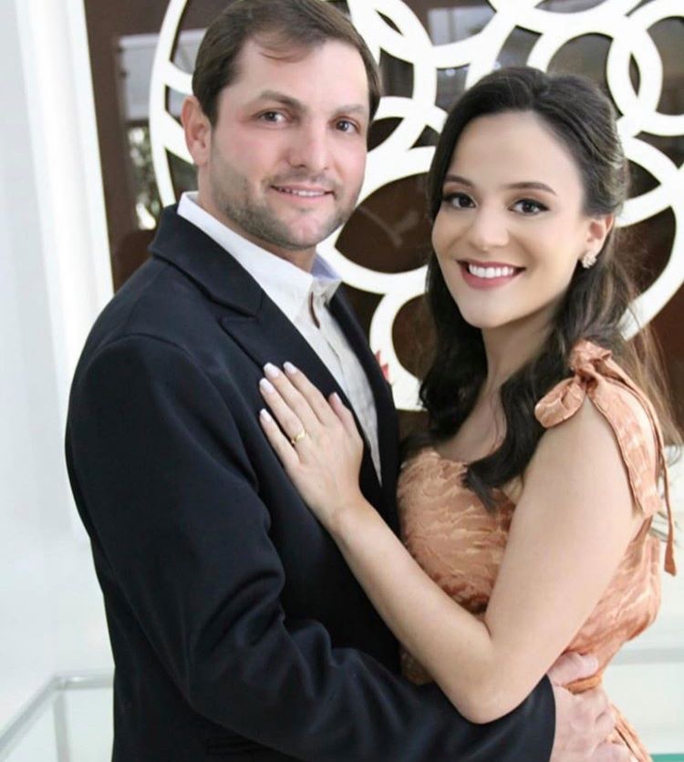 O  campeão de polo, Gustavo Ribeiro, casou-se recentemente com Ana Luiza Lopes