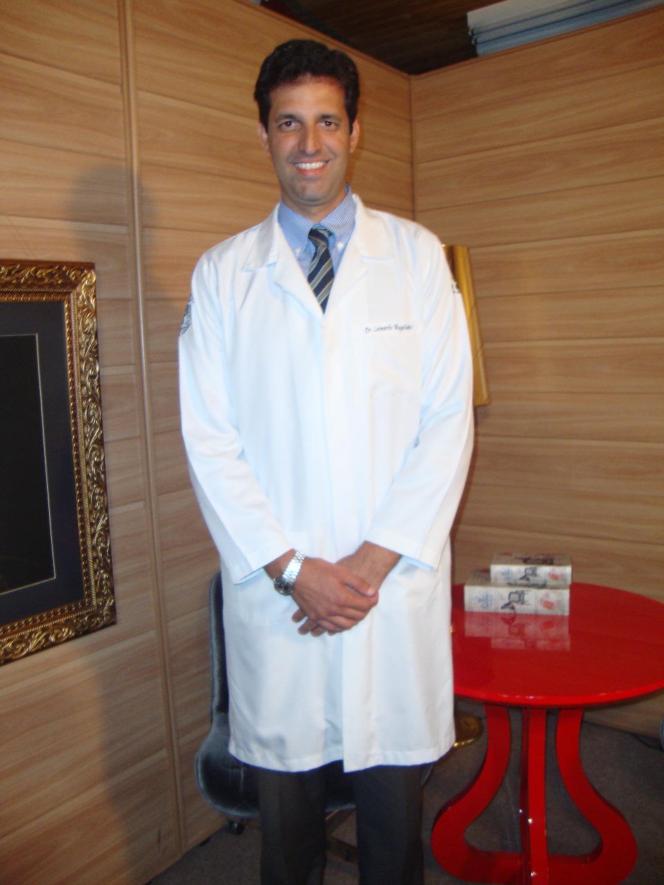 Referência francana no setor Urologia: médico Leonardo Magalhães.