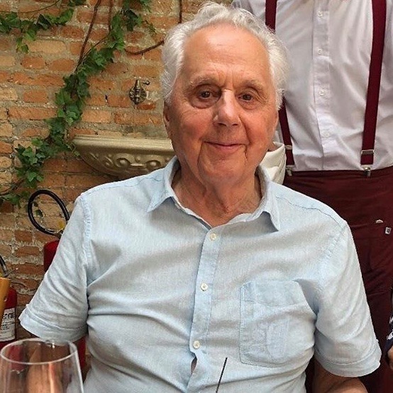 Saudoso empresário Omar Pucci (pai do Hamilcar, Patrícia e Paulino), do grupo Amazonas, faleceu semana passada, deixando viúva Lygia Dourado Pucci