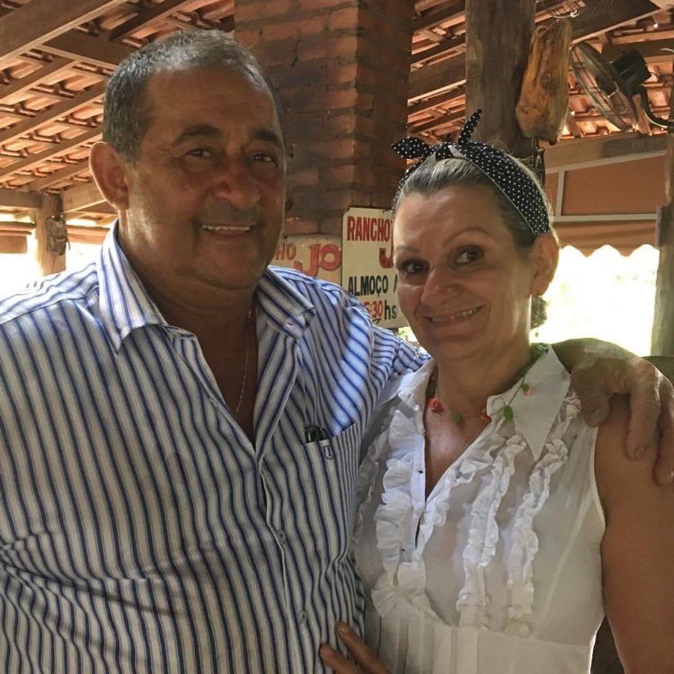 Carlos Alberto Pigrucci e chef Vivi Pigrucci, felizes com os 22 anos de sucesso do restaurante Rancho JP