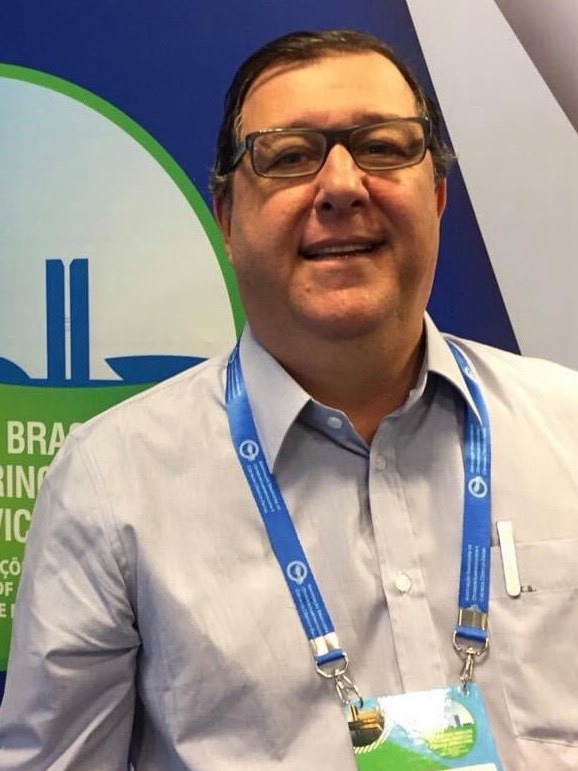 Médico otorrinolaringologista, Renato Tadeu Barufi, foi eleito presidente do Centro Médico de Franca