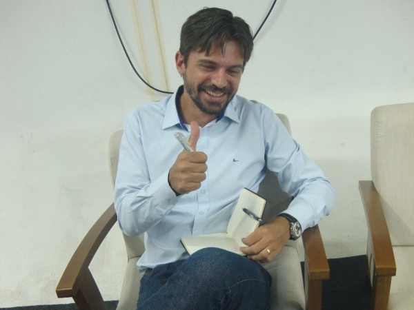  Rodrigo Barion me convida a conhecer a sua então BR Investe (hoje Safra Investe).