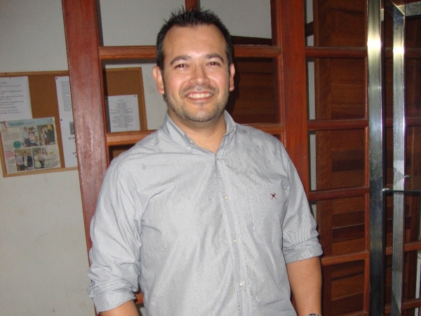No Dia do Dentista: um abração pra um amigão: Alessandro Pimenta Martins.