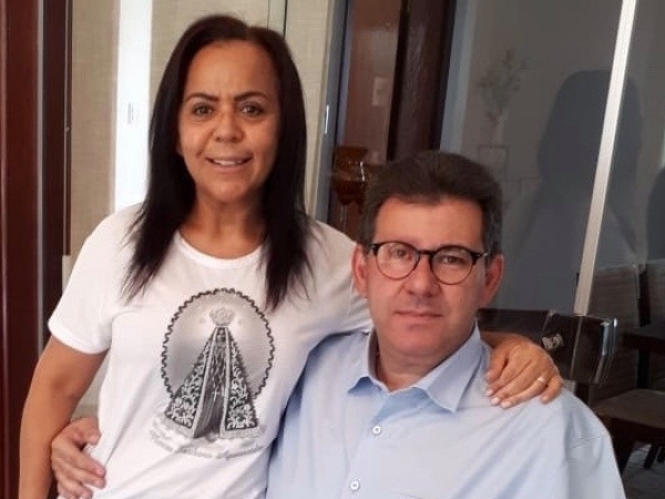 Empresário Marco Antônio Soares (Markinho Automóveis) com a querida esposa Cidinha Soare