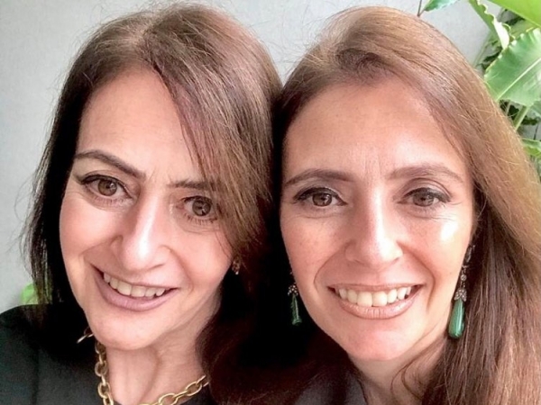Mãe e filha: Teresa Cristina Bittar Archetti e Juliana Bittar Archetti, enfeitam a social do GCN