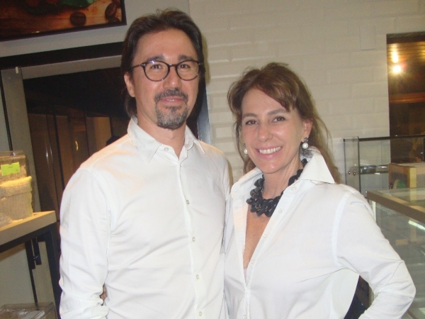 Também entre os casais chiques da cidade: Frederico Alonso-Marina Ferreira.