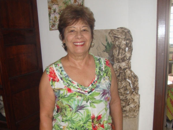 Famosa/consagrada cabeleireira Inez de Oliveira. Meu destaque e eterna gratidão.