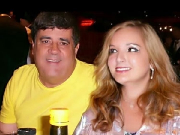 Professora Maria Virgínia Figueiredo Pereira do Couto Rosa e o marido Emilson do Couto Rosa; casal nota 10