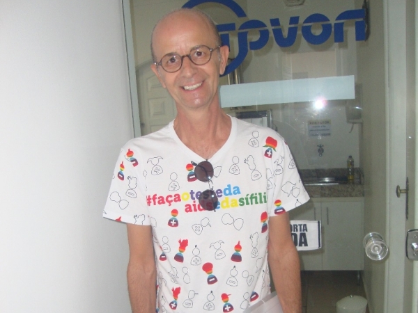 João Doná é psicólogo do CTA da DST-AIDS de Franca