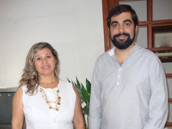 Renise Peraro e José Sebastião (da Clínica On). Ele chega de Portugal dia 22.