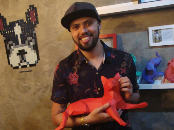 Tiago dos Santos (paper craft/Art Craft).