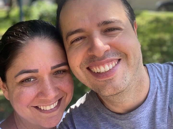  Diretor da pizzaria Bella Capri, em Franca, Neto Gonçalves e sua esposa Rose Gonçalves