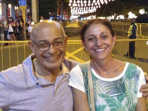  Bete Salloum (foto com o marido Antônio Salloum) deverá realizar a Festa Árabe, da Caminhar, em novo formato