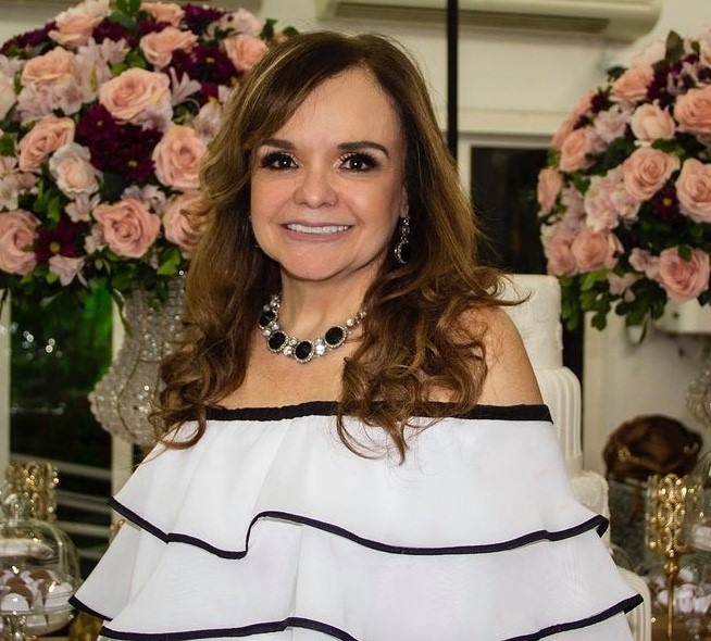 Maria Paula Figueiredo Pereira Nascimento (Odontologia Função & Arte)