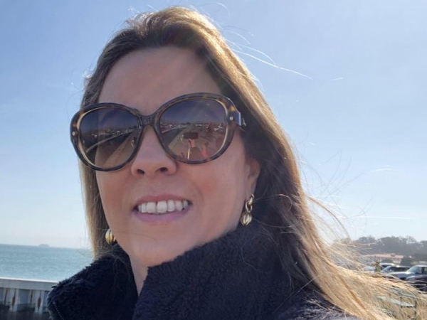 Responsável pela UTI do Hospital São Joaquim, cardiologista Gislaine Ferreira Almeida; elegante, como pede o inverno