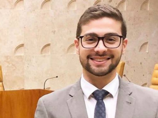  Eduardo Guerra: de malas prontas