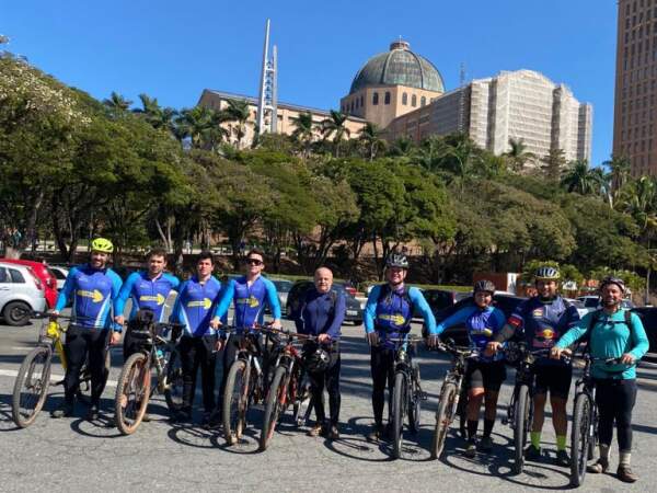 Ciclistas de Franca em Aparecida