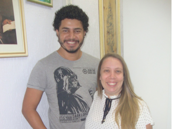 Casal Kenny Roger-Marcela Vuolo (ela, dir. superintendente da “Similia”).