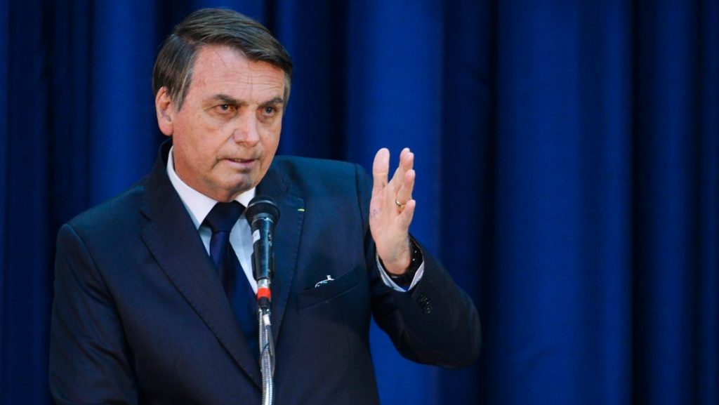 PRESIDENTE Bolsonaro decide barrar verba para os partido políticos - (Foto: Agência Brasil)
