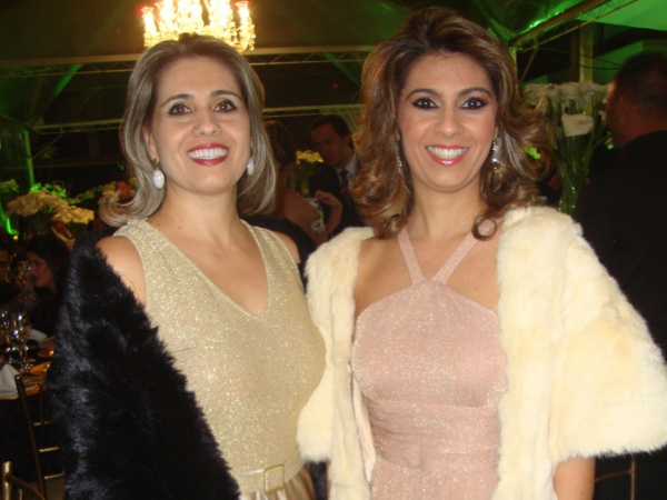 Raquel Miguel Mendes Prior e Camila Miguel Mendes Gomes.