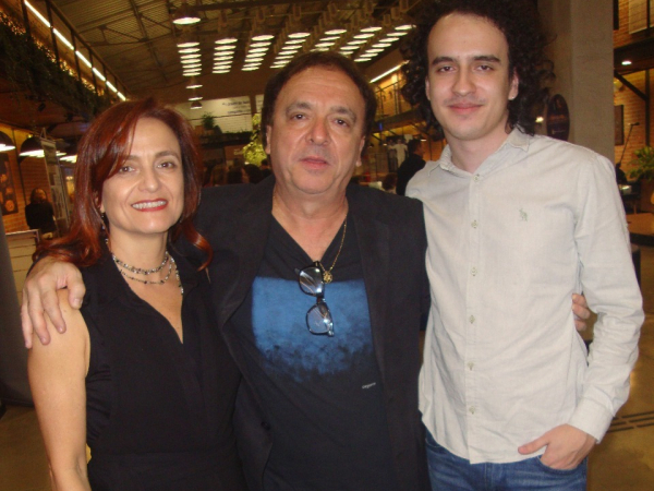  Heloísa Viscome, Beto Eliezer e filho Noel (nat é segunda, 27)