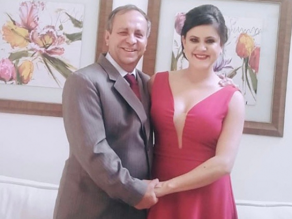 Vice-diretor da FDF, José Antônio de Faria Martos e sua esposa Laura  fazem tour pelo sul da Bahia até dia 25/11