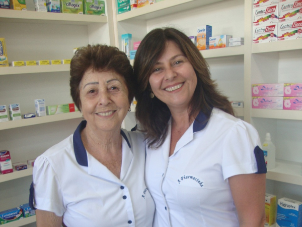 Valdira e filha Silvana Silva Museti Duzi (da 'A Pharmacinha'/quase 25 anos!).