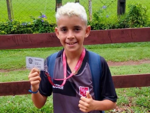 O garoto Nathan Silva disputou recentemente o campeonato Go Cup, em Aparecida de Goiânia/GO, deixando seus pais Leon Silva e Gisele Barcelos muito orgulhosos