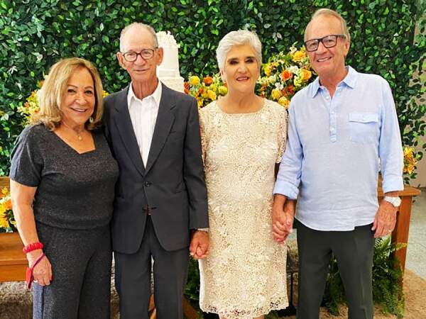 Marcos e Lucila, junto com Valdes e Cida