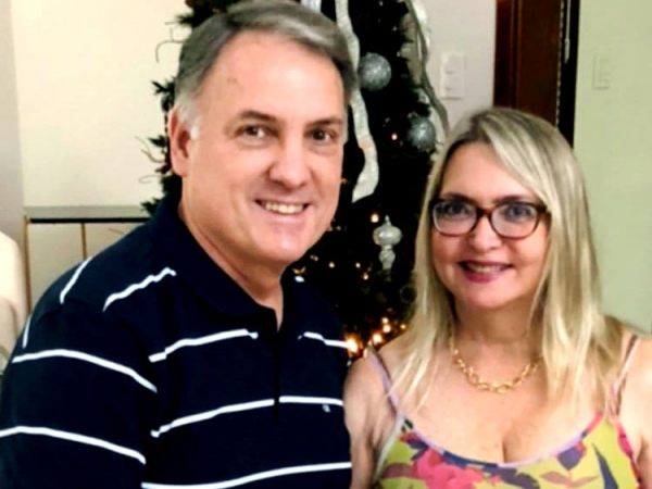 Casal médico Marco Benedetti Filho e Lilian Hanna Benedetti, cooperados da Unimed-Franca