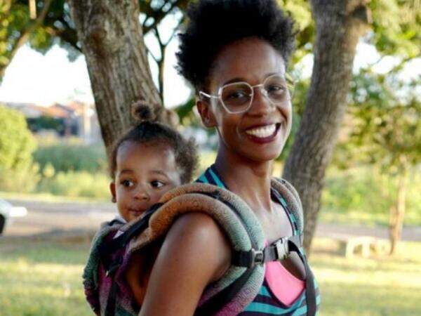 A francana Rosyane Silwa e sua filha Nzinga: na liderança de um startup que promete decolar 