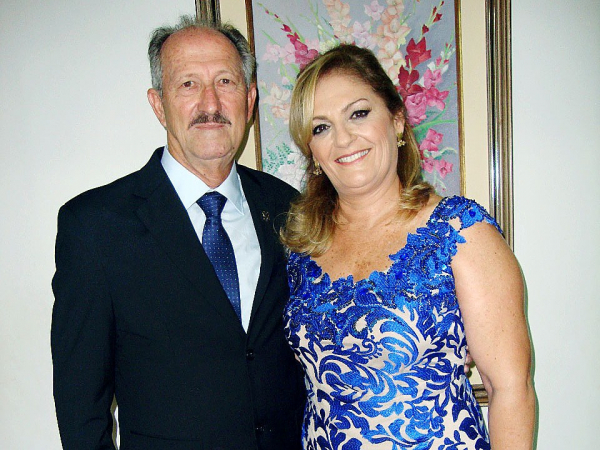 Antônio Carlos Anastácio (Boca)-Maria Angélica (ft.). Ela aniversaria 6ª (dia 4/2)