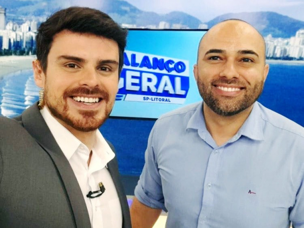 Com o apresentador da TV Record (Santos-SP) Alexandre Furtado, o advogado Adriel Cunha, aqui do GCN