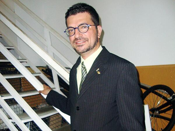Advogado Tiago Faggioni Bachur. Que me mandou mimos especiais