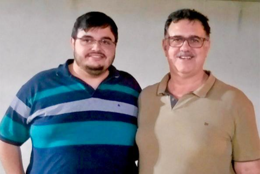 Xande Mussalem e filho Lucas trabalhando muito. Grandes festas em pauta.