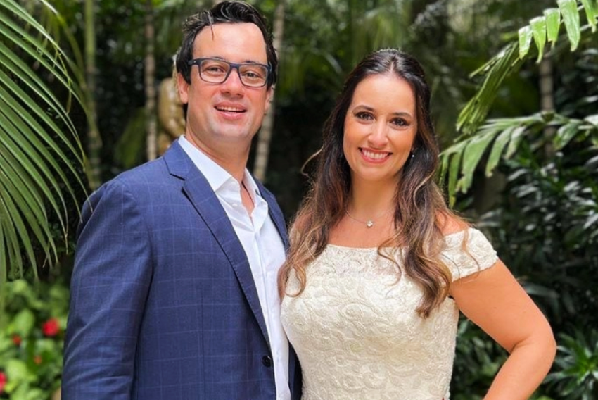Os médicos Evandro Bernardinelli e Manuela Rocha disseram o ‘sim’ em bonita festa de casamento