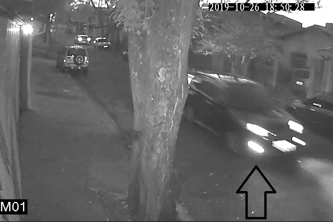 Carro que o falso policial militar dirigia